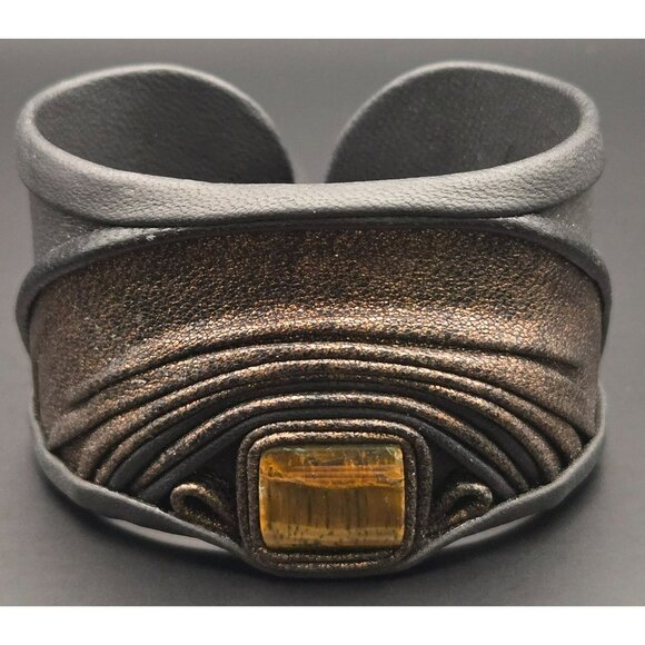 Handmade Leather Bracelet with Tiger's Eye Stone - Picture 3 of 9